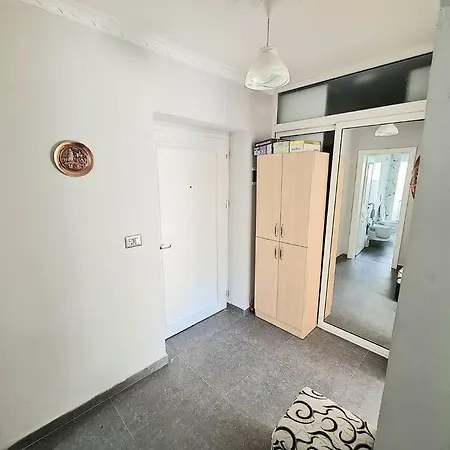 Apartment Elsea Unit In Tirana